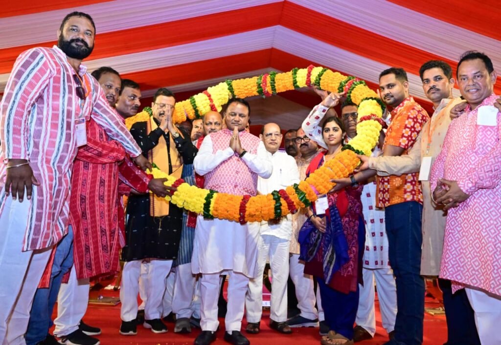 WhatsApp Image 2025-09-06 at 8.57.32 PM